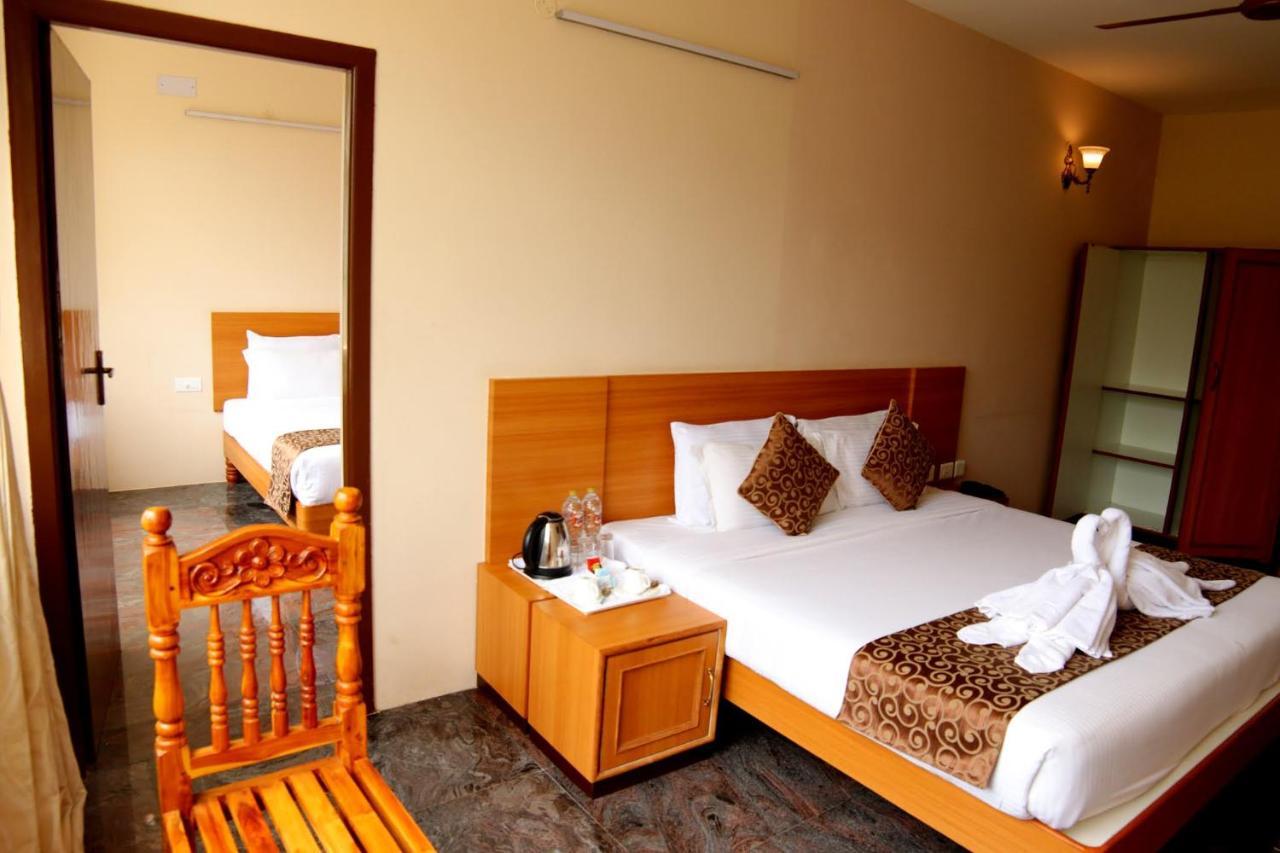 Ack Palacce Inn Yercaud Extérieur photo